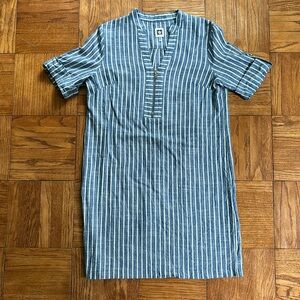 Anne Klein Blue and White Short Sleeve Zip Up Stripe Shift Dress
